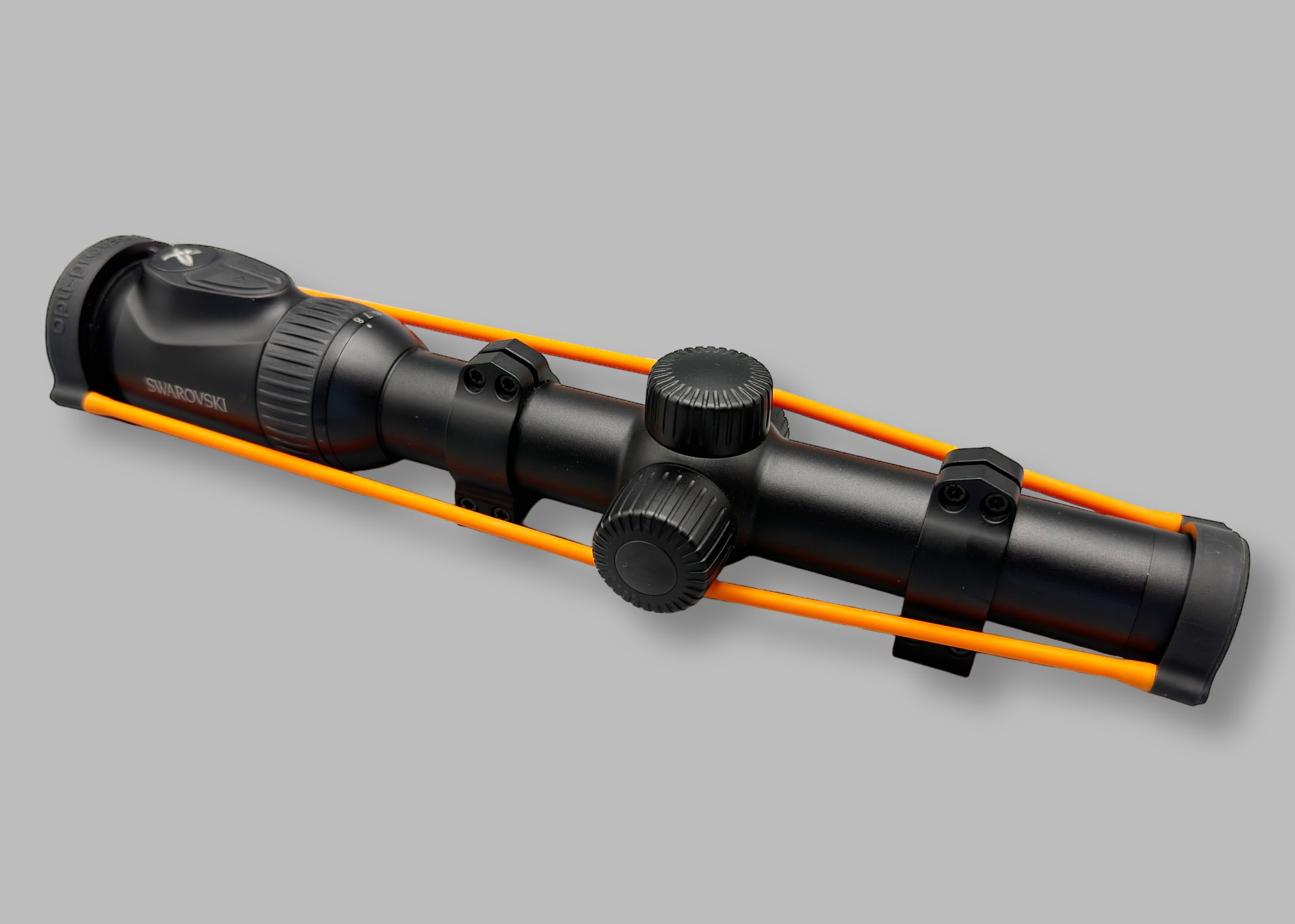 Protection pour lunette de chasse Protection OPTI-PROTEC montée sur lunette de chasse Swarovski Z6i et Z8i